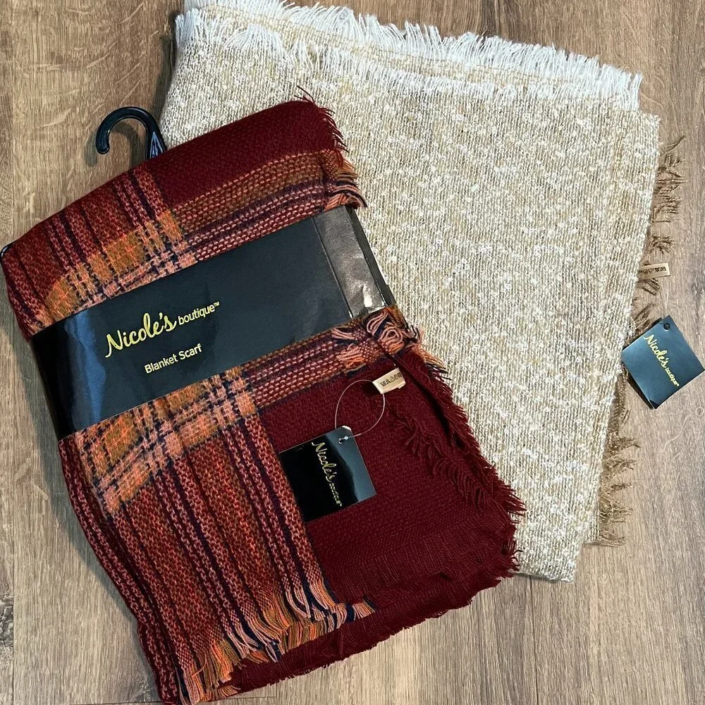 NEW! Cozy Comfy Blanket Wrap Scarf Bundle (2)